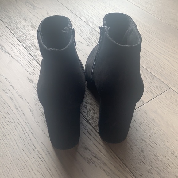 H&M faux suede booties size 40 - Picture 4 of 7